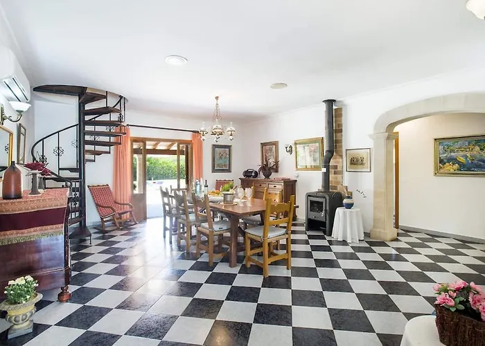 New! Orquidea - Walking Distance To 'la Sort' *